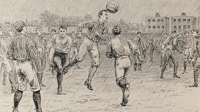 Enfoque histórico: a evolução do jogo de futebol de campo